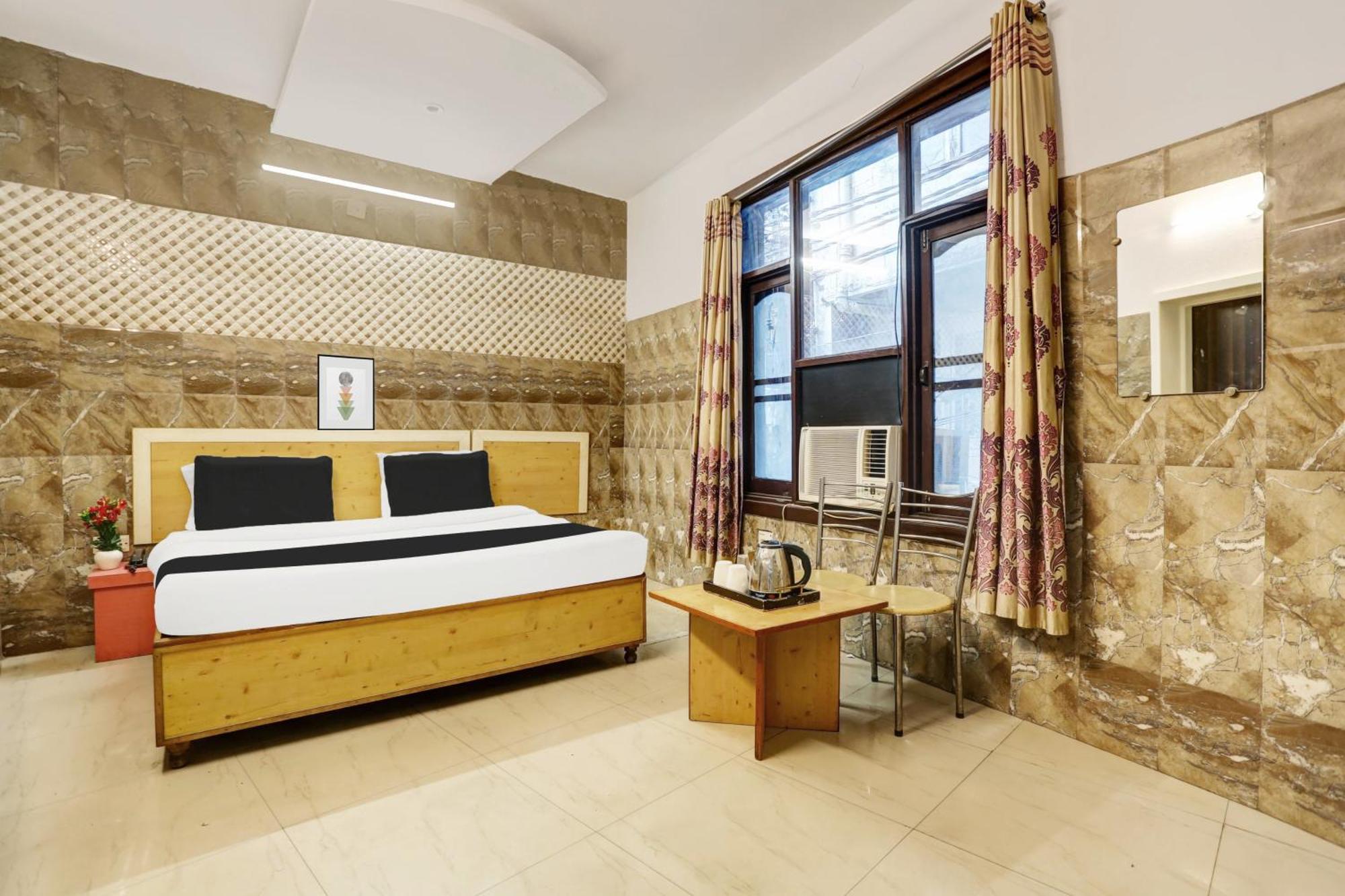 Hotel O Jammu Near Ragunath Bazaar Formerly Goodwill ภายนอก รูปภาพ